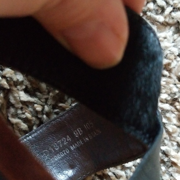 Cole Haan Black Wedge Heel Sandal 9B - Picture 7 of 7